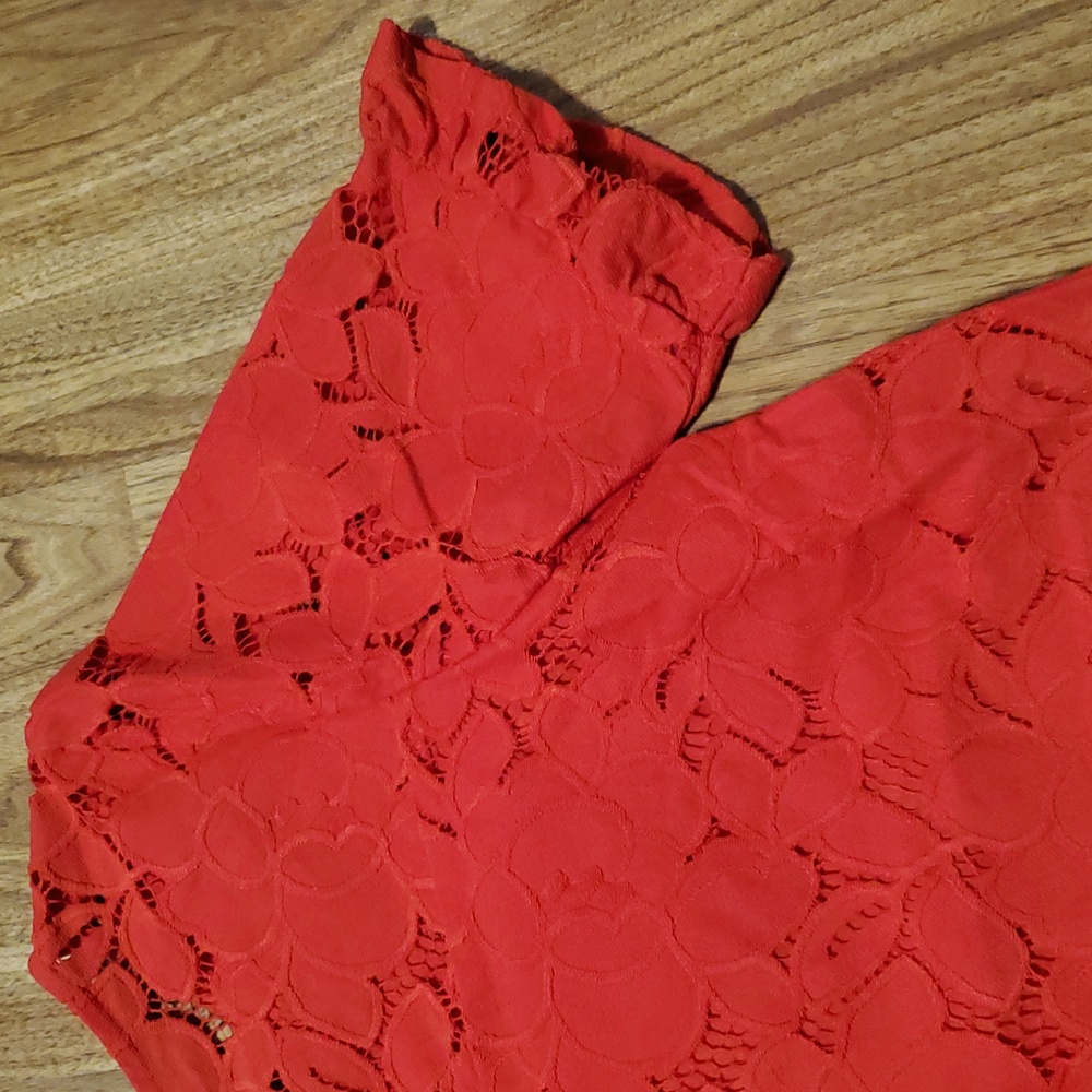 Monteau Red Lace Eyelet Top Womens Size S - Picture 16 of 16